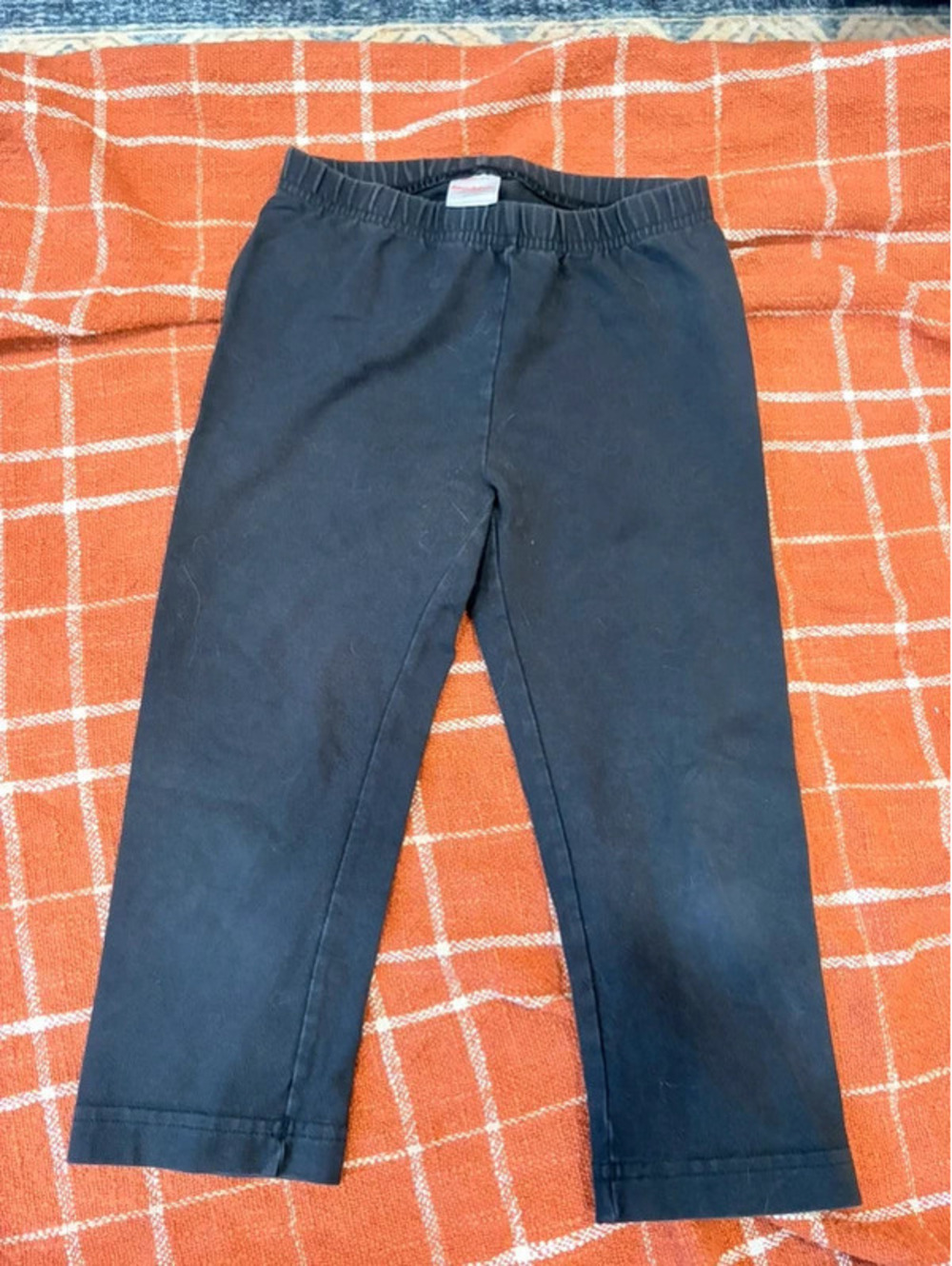 Black staple capri leggings size 8